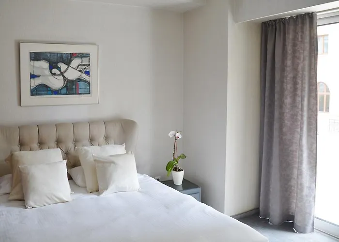 Lion Hotel Apartments